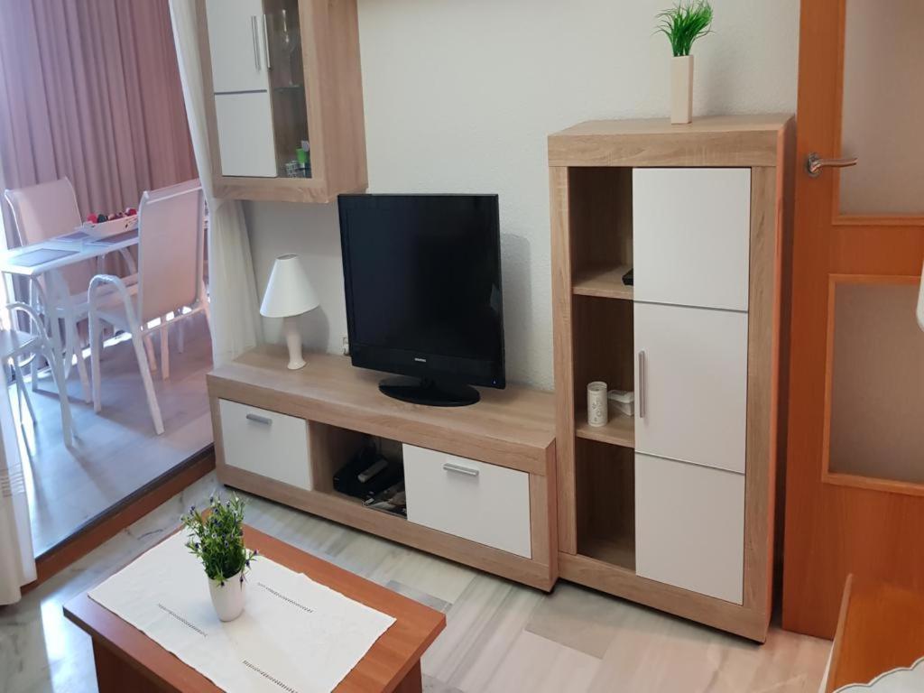 Disponible -11 Al 21 Abril-Apt Cachirul- 4 Pers -Wifi -Aire Acond- Parking Opcionable Extra Benidorm Exterior photo